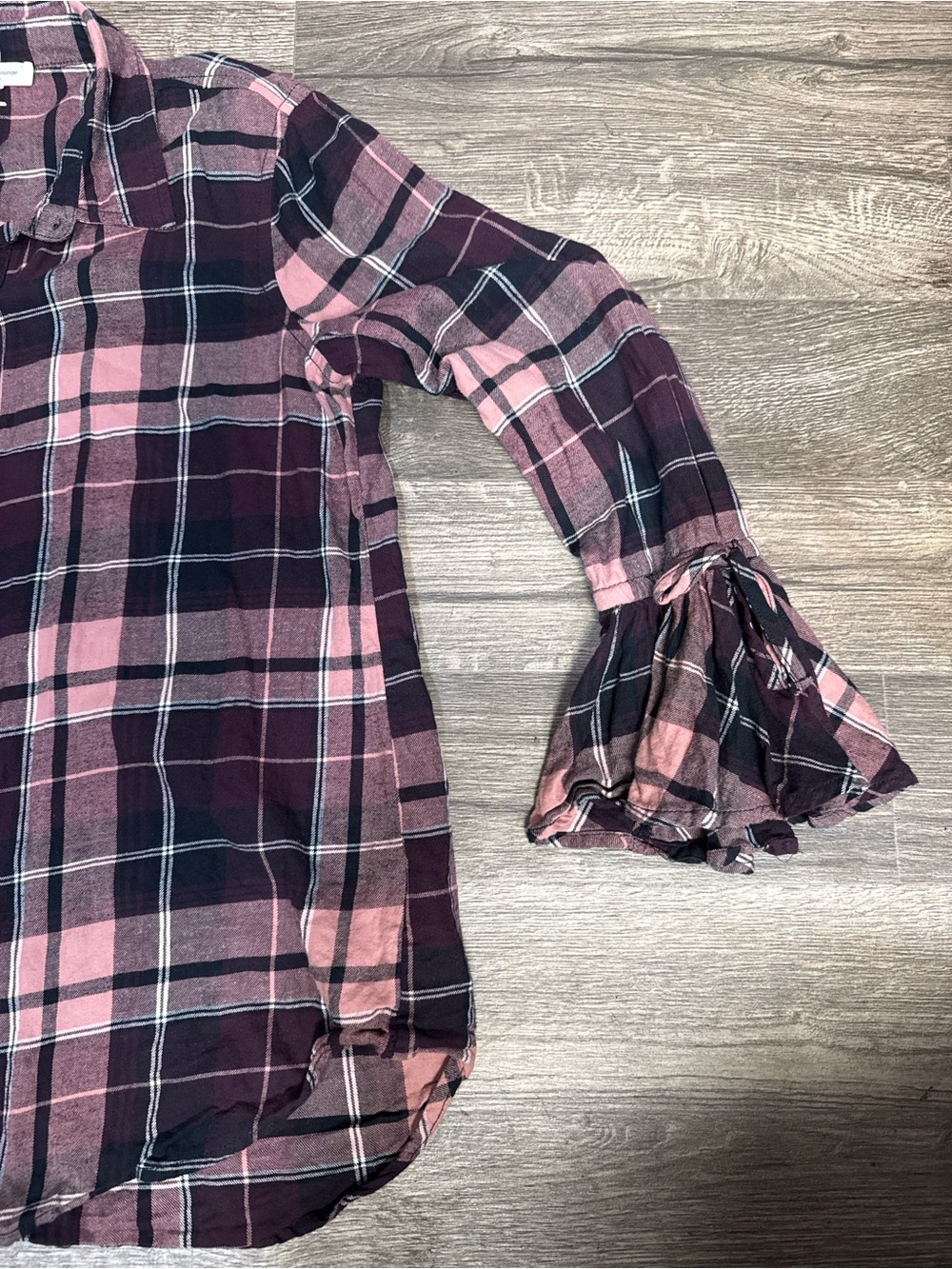 beachlunchlounge Pink and Black Plaid Bell-Sleeve Button-Down Shirt - Picture 6 of 11